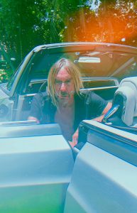 Iggy Pop – James Bond