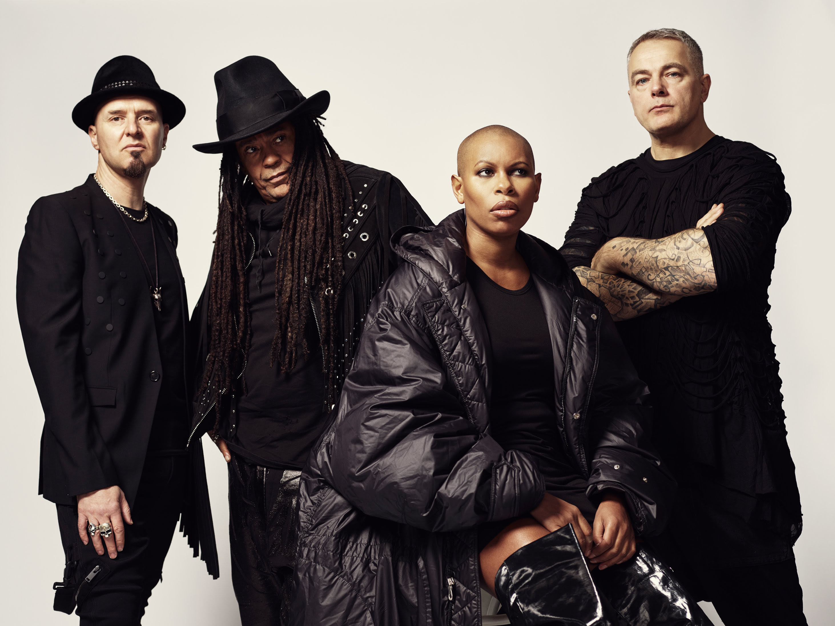 Skunk Anansie releast gloednieuwe single What You Do For Love