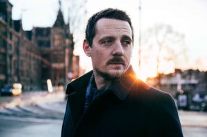 Sturgill Simpson – Sing Along