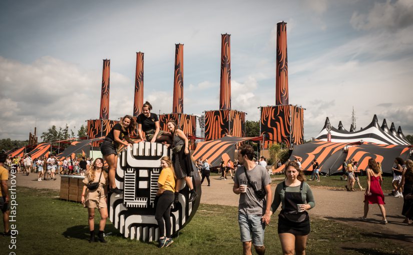 Lowlands 2019 knalt en heeft met Giorgio Moroder, Johnny Marr en De Staat drie winnaars