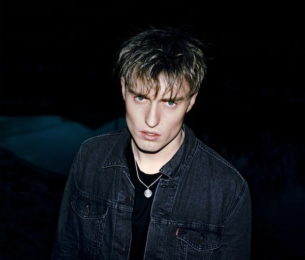 Sam Fender – Hypersonic Missiles