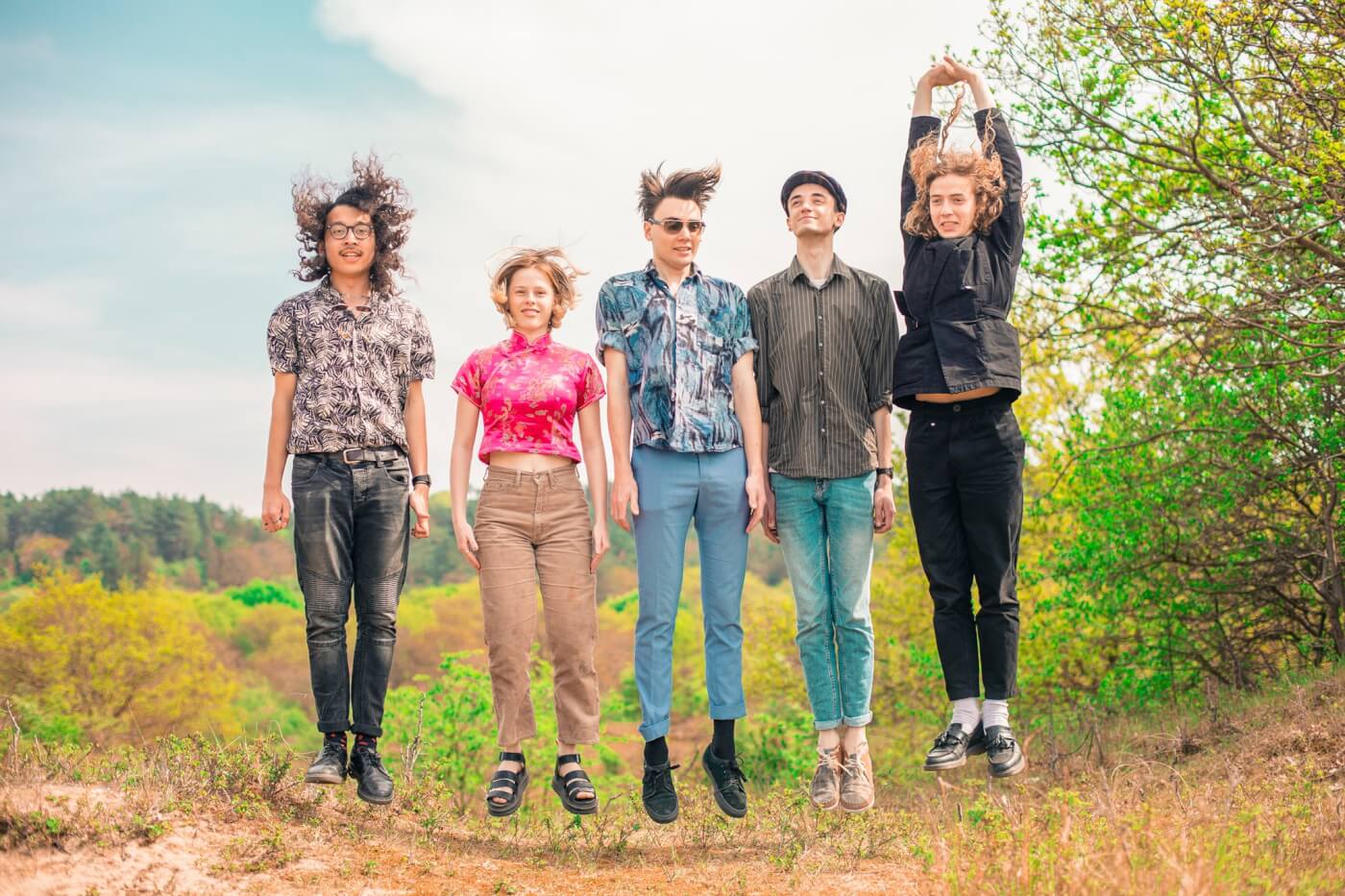 POM – Down The Rabbit Hole