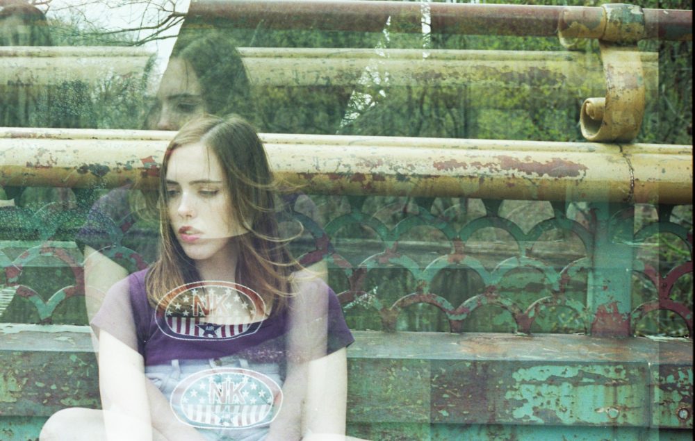 Soccer Mommy – circle the drain