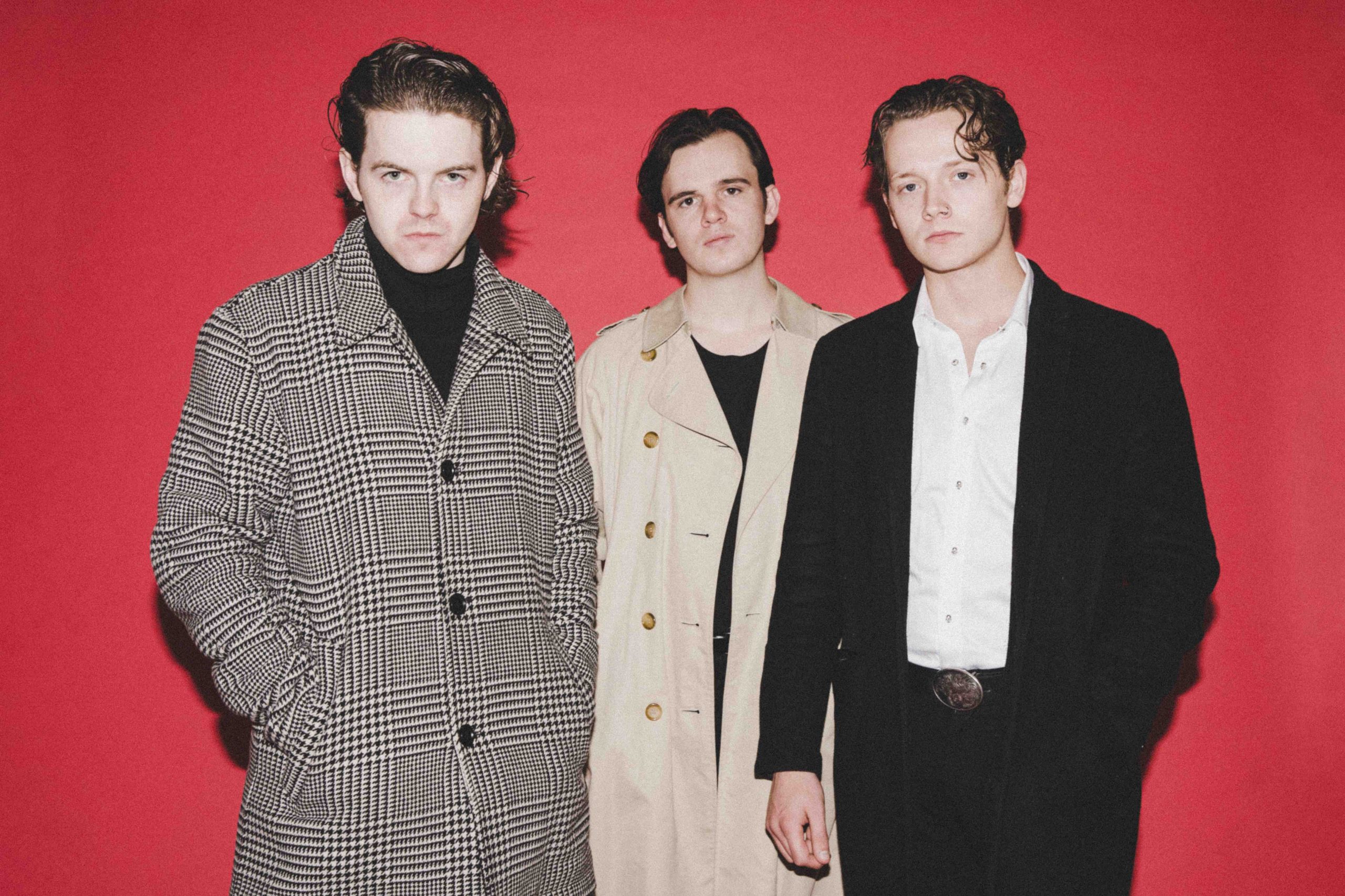 The Blinders – Circle Song