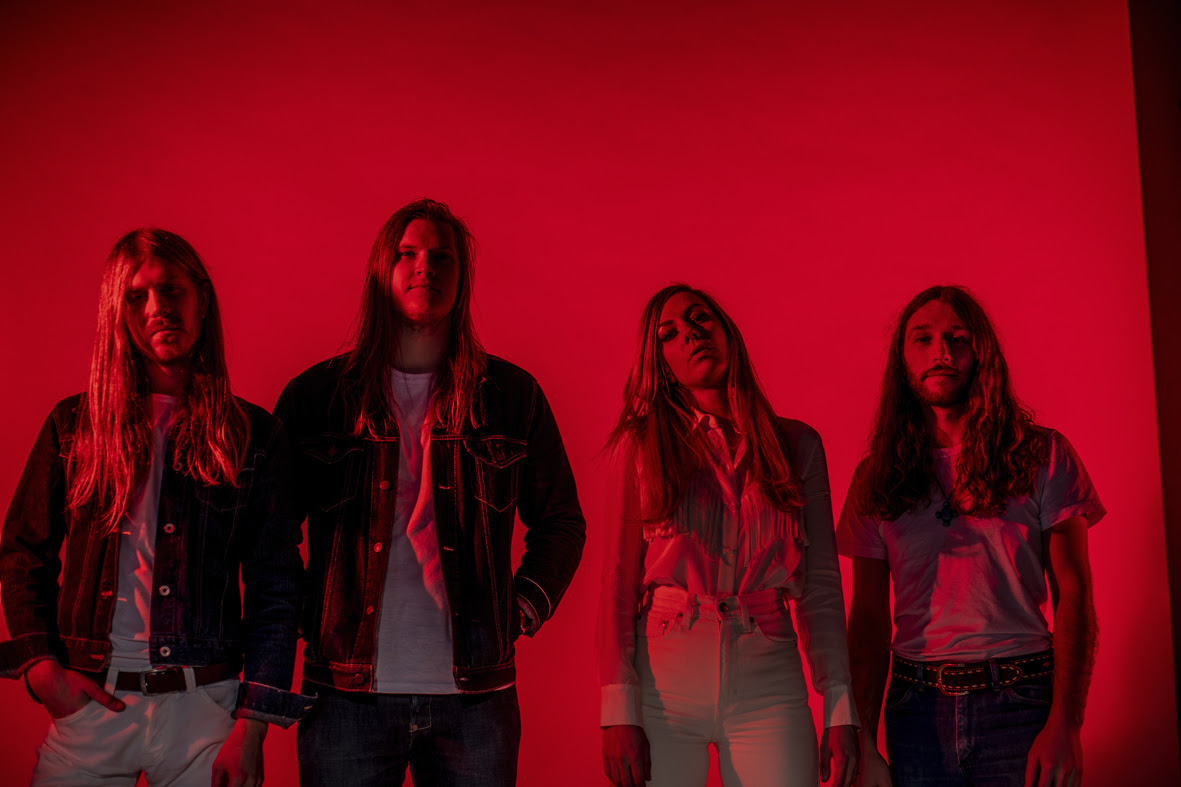 BLUES PILLS – Proud Woman