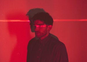 Zes – Alright