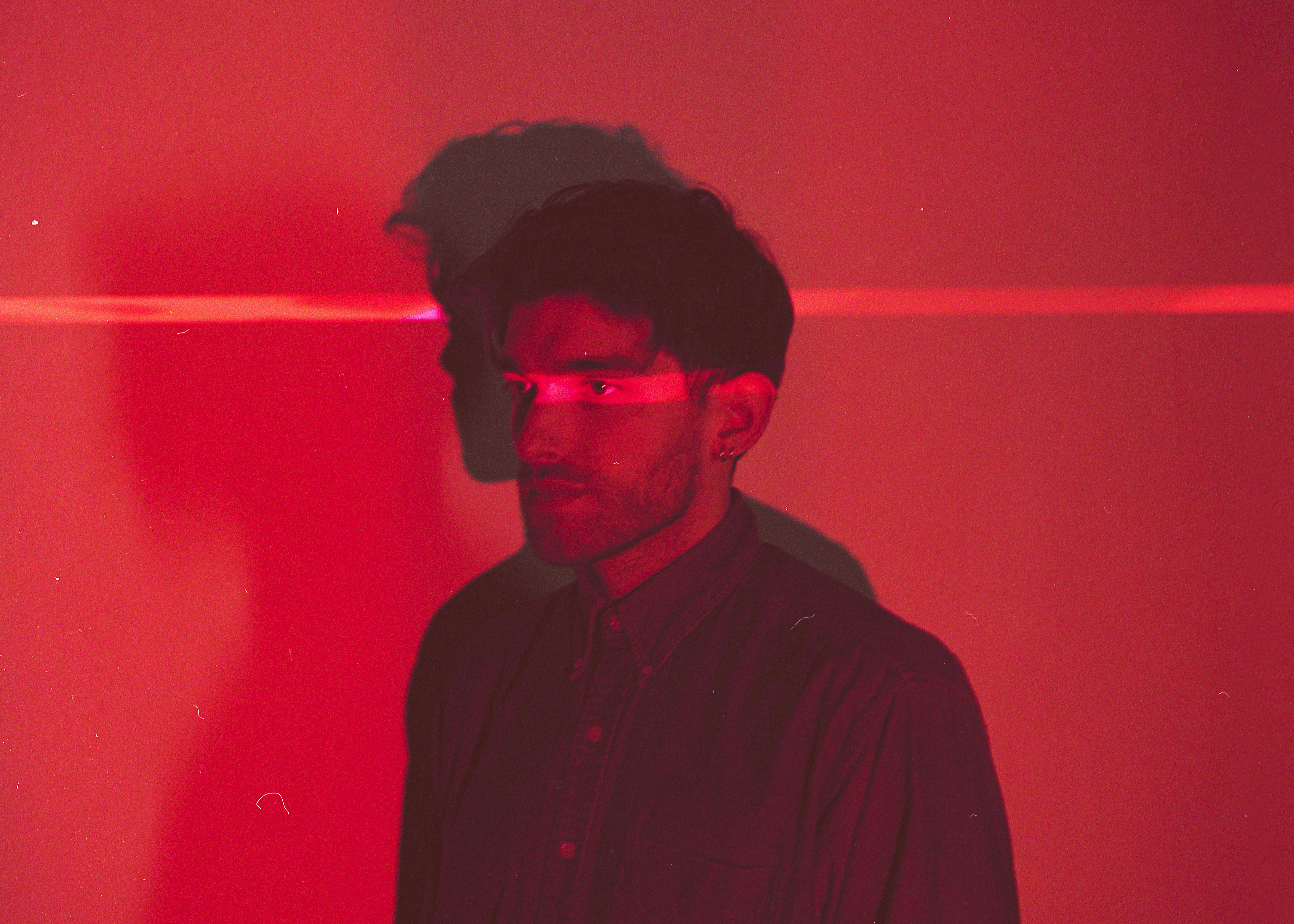 Zes – Alright