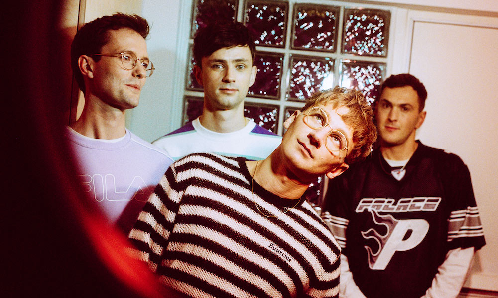 Glass Animals – Your Love (Déja Vu)