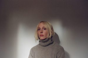 Laura Marling – Held Down