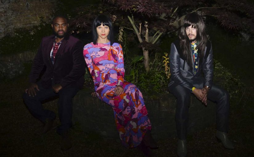 Khruangbin – Time (You and I)