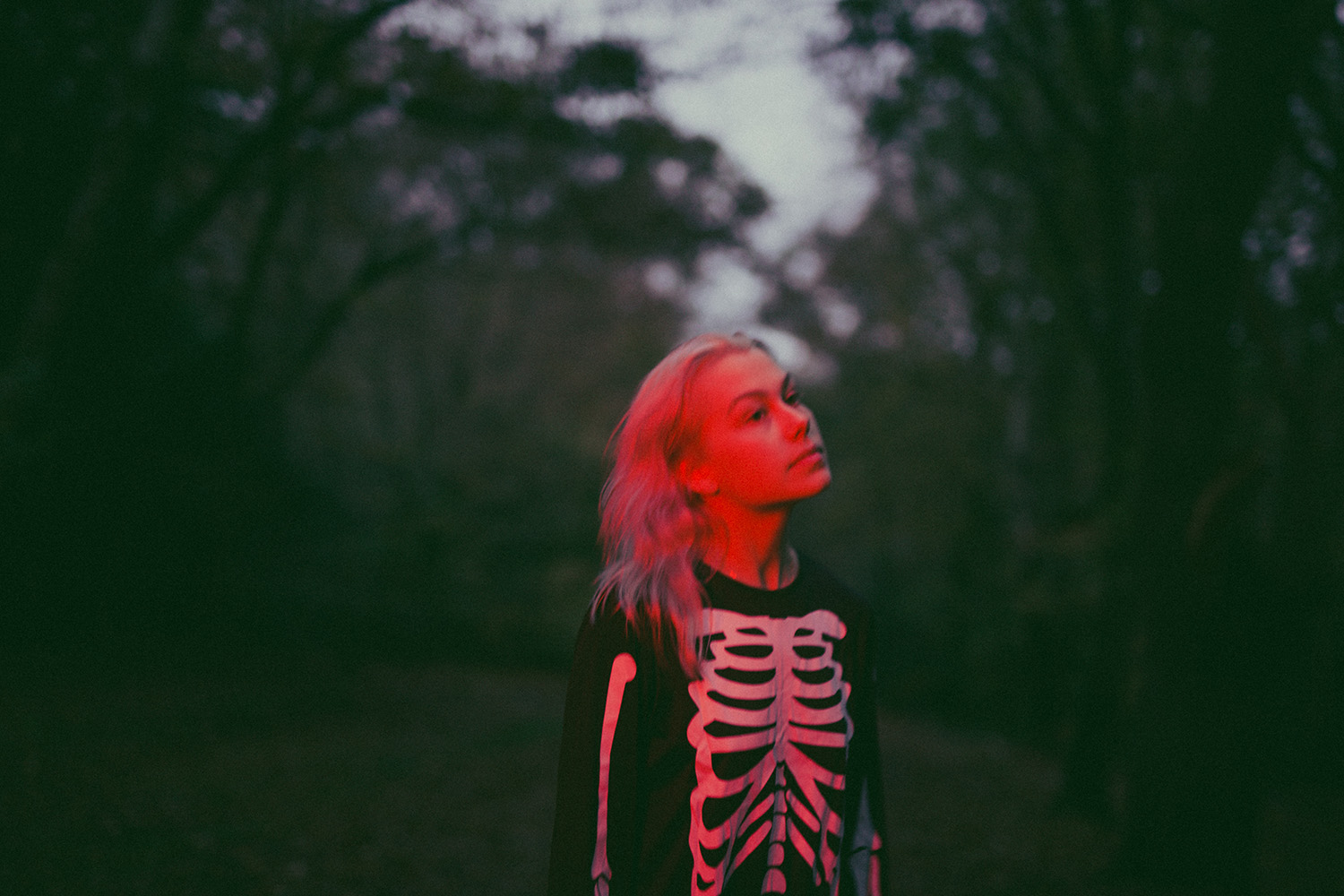 Phoebe Bridgers – I Know The End