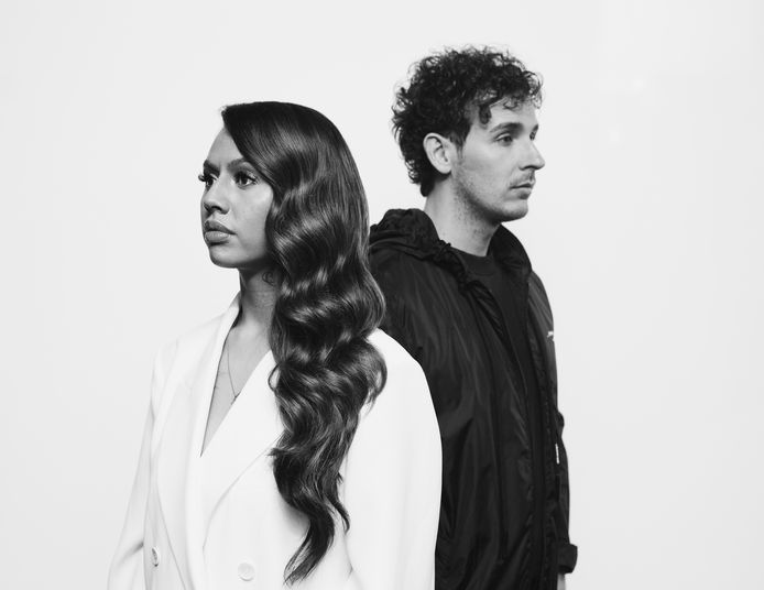 Popwarmer: Tabitha & Nielson – Slapen Met Het Licht Aan