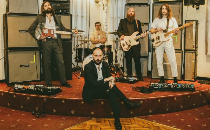 IDLES – Grounds