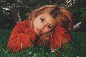 beabadoobee – Talk