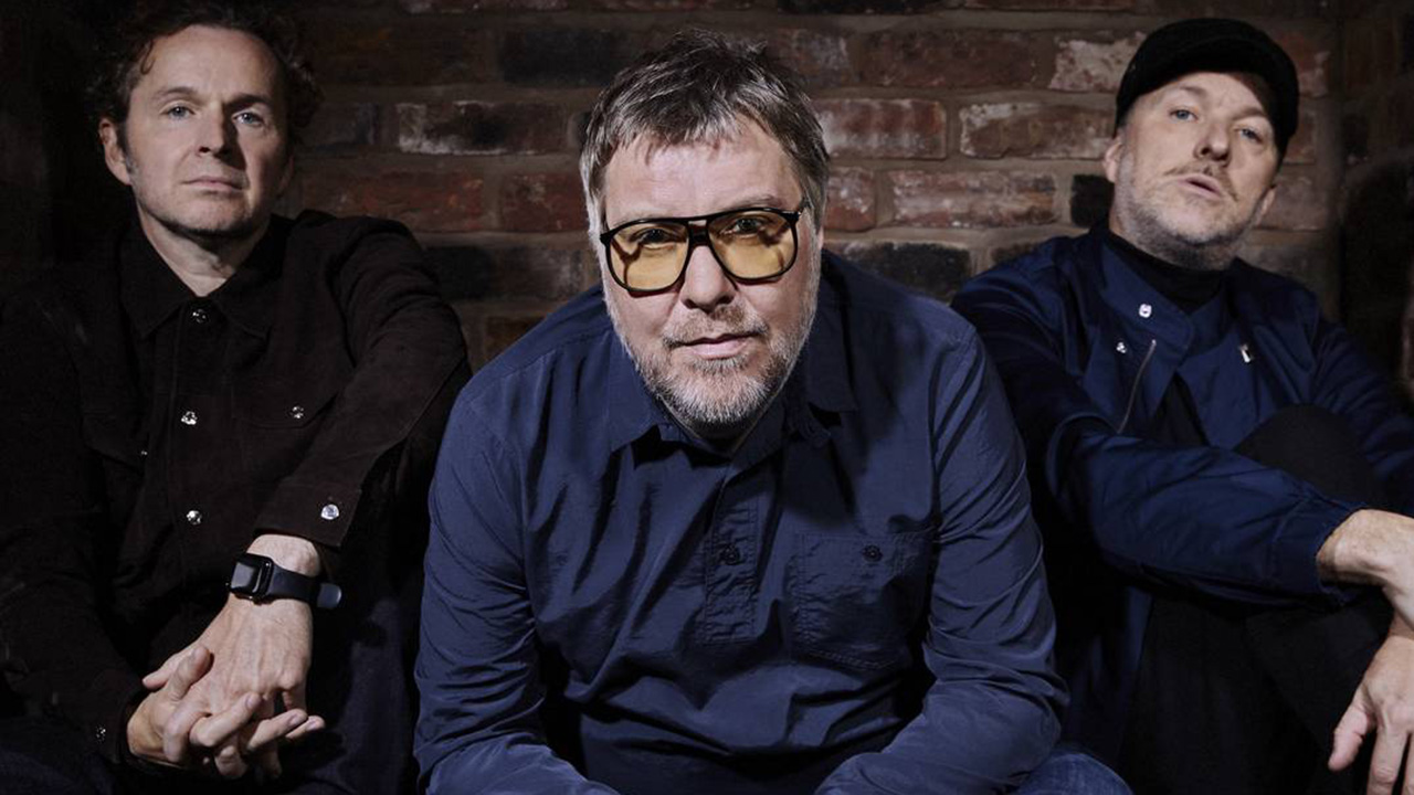 Doves – Cathedrals Of The Mind