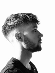 Clipprimeur: YoungRubbi – Verdrinken In Het Zwembad