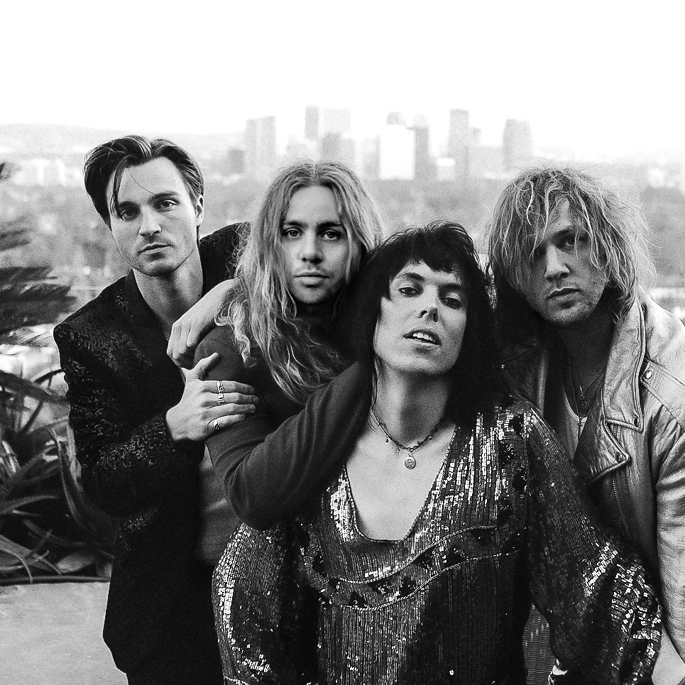The Struts – Wild Child Feat Tom Morello