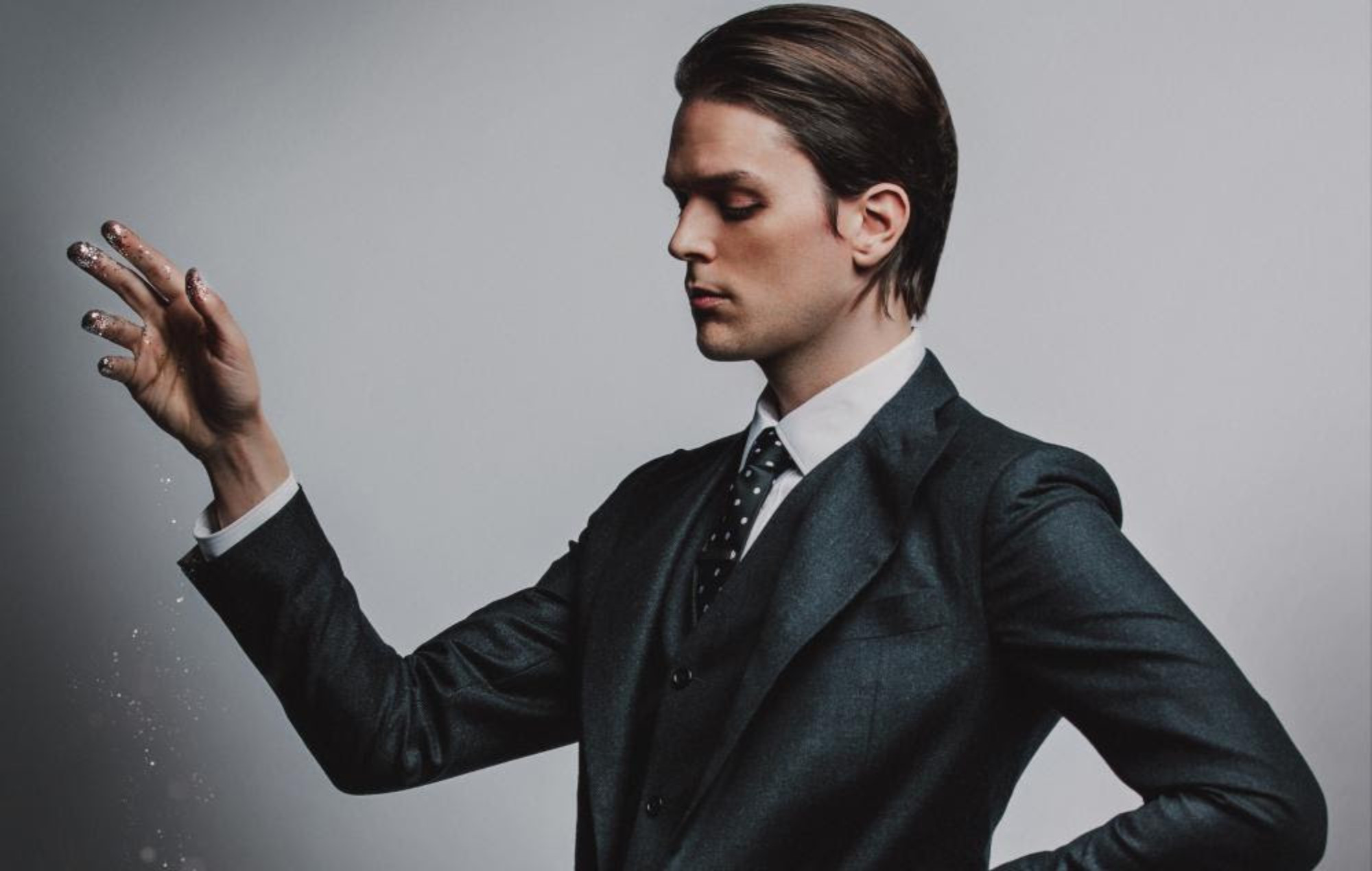 Popwarmer: iDKHOW – Leave Me Alone