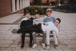 Courting – Popshop!