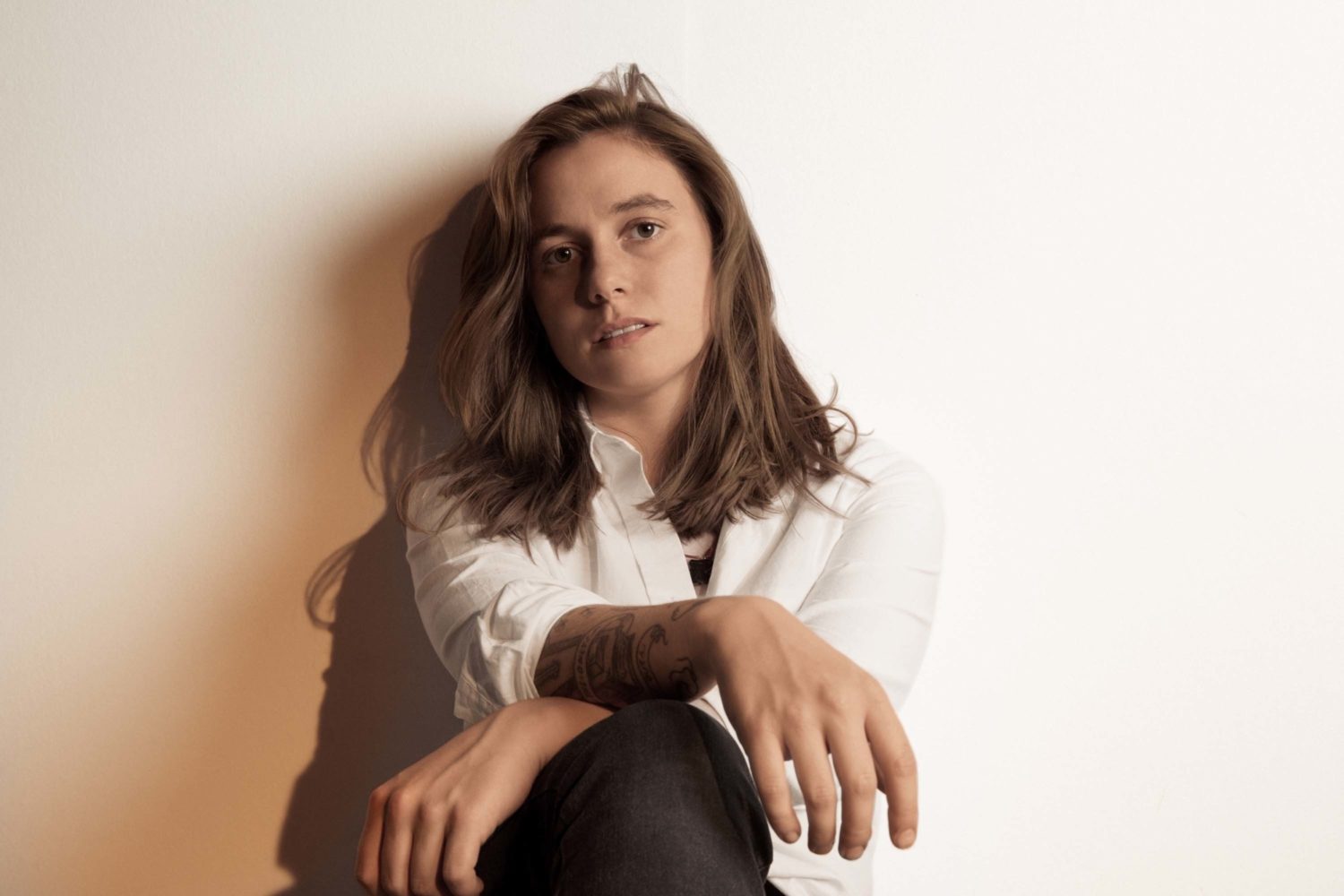 Julien Baker – Hardline
