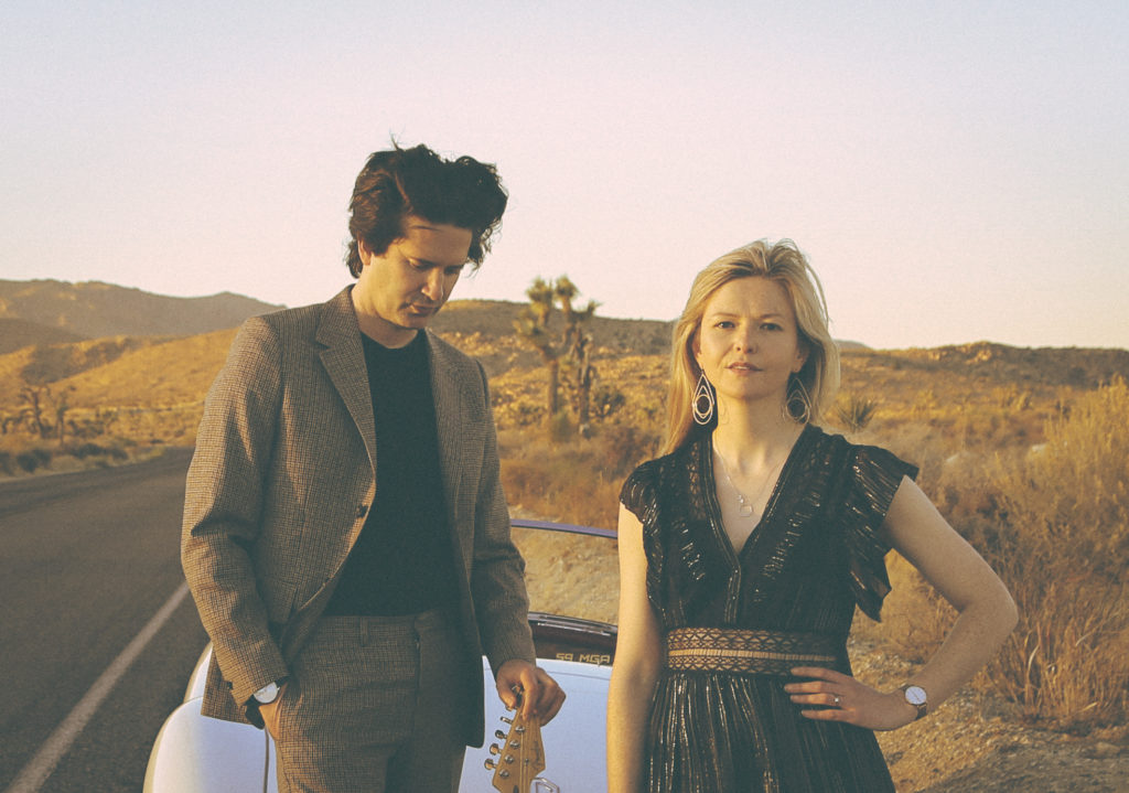 Still Corners – White Sands