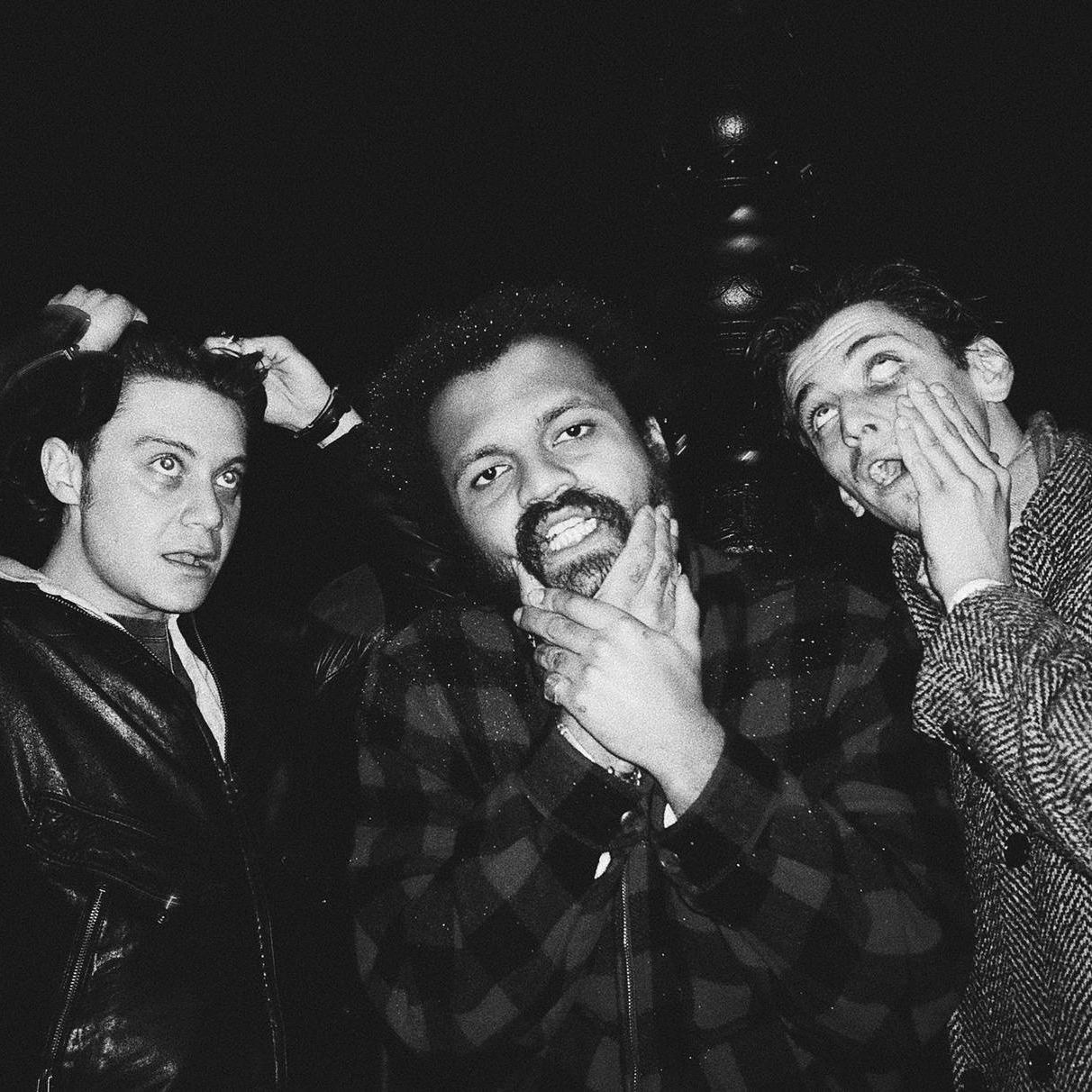 Sunglasses For Jaws – Walk Me Home