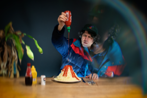 Gruff Rhys – Can’t Carry On