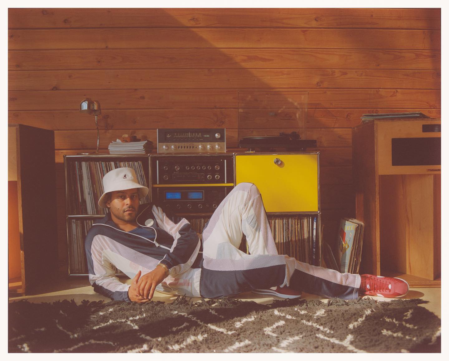 Twin Shadow – Johnny & Jonnie