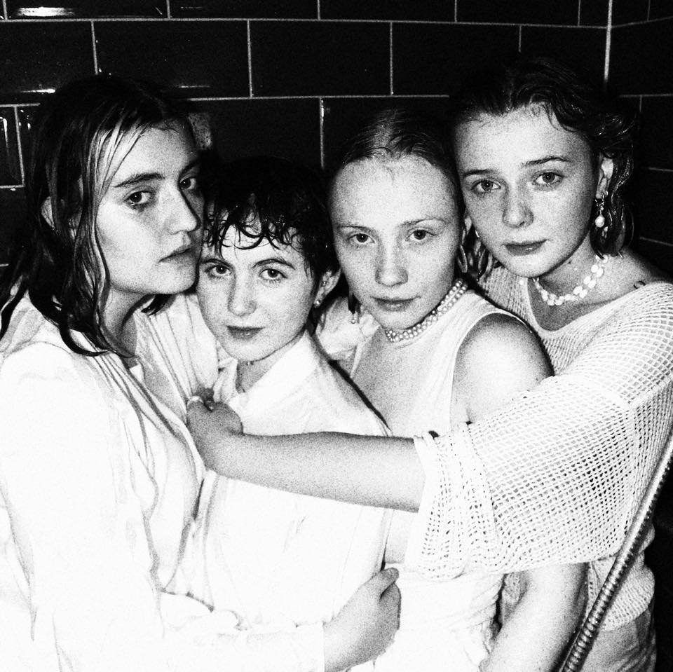 Veps – Girl On TV