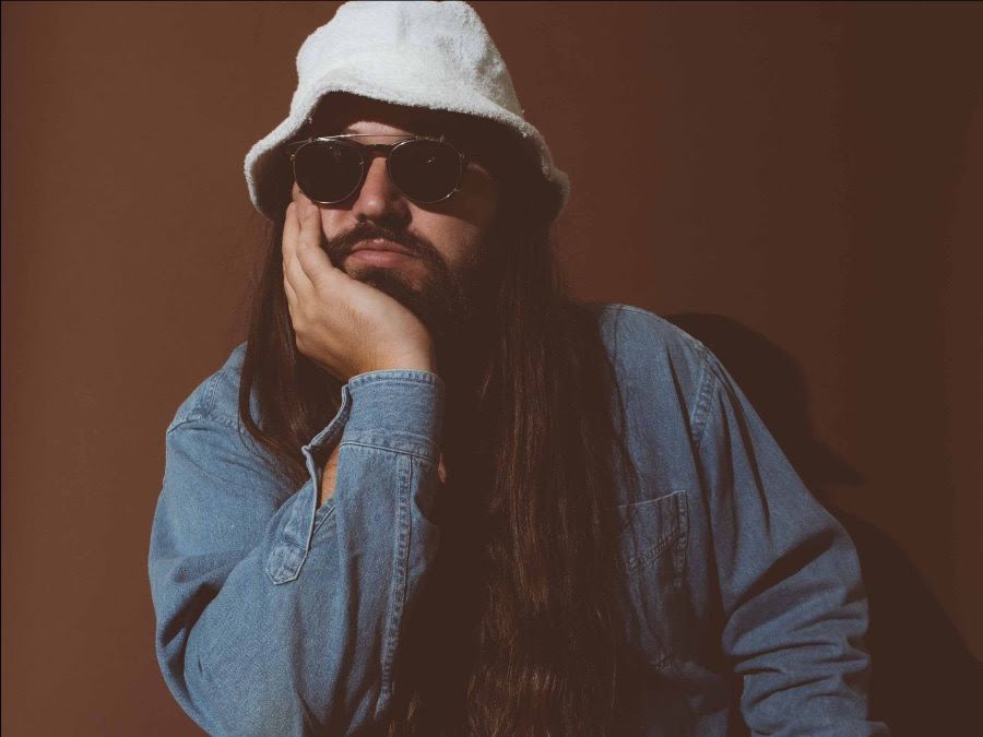 Matthew E. White – Genuine Hesitation