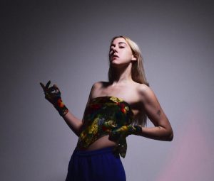 TORRES – Hug From a Dinosaur