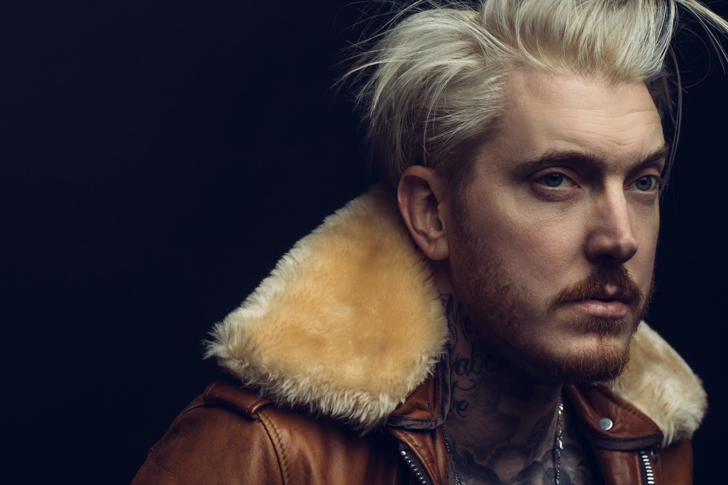 Bones Owens – Keep It Close