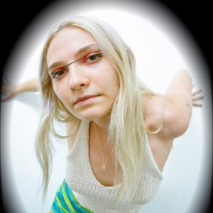 Cherry Glazerr – Soft Drink