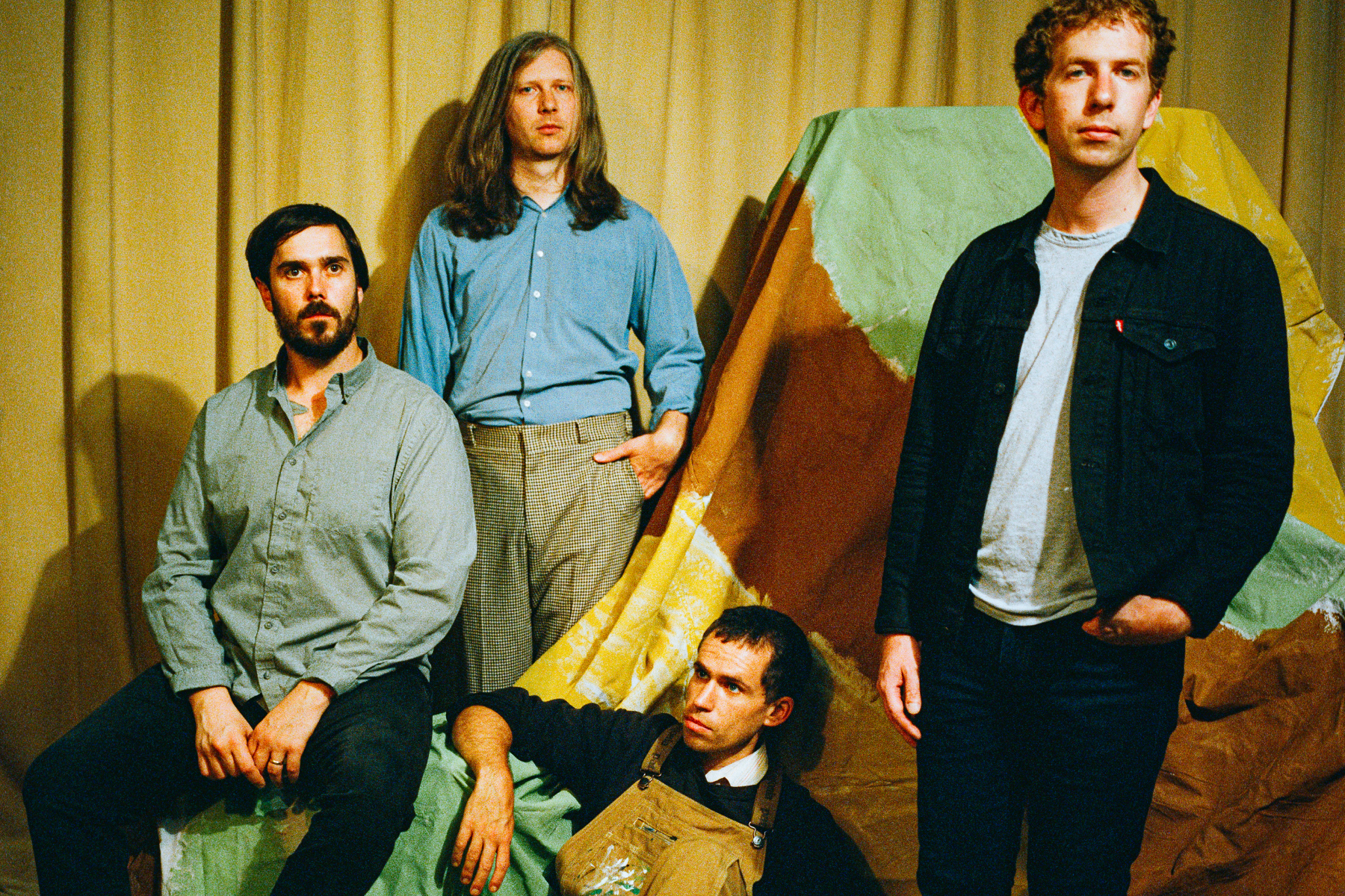 Parquet Courts – Walking At A Downtown Pace