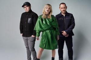 Popwarmer: CHVRCHES – California