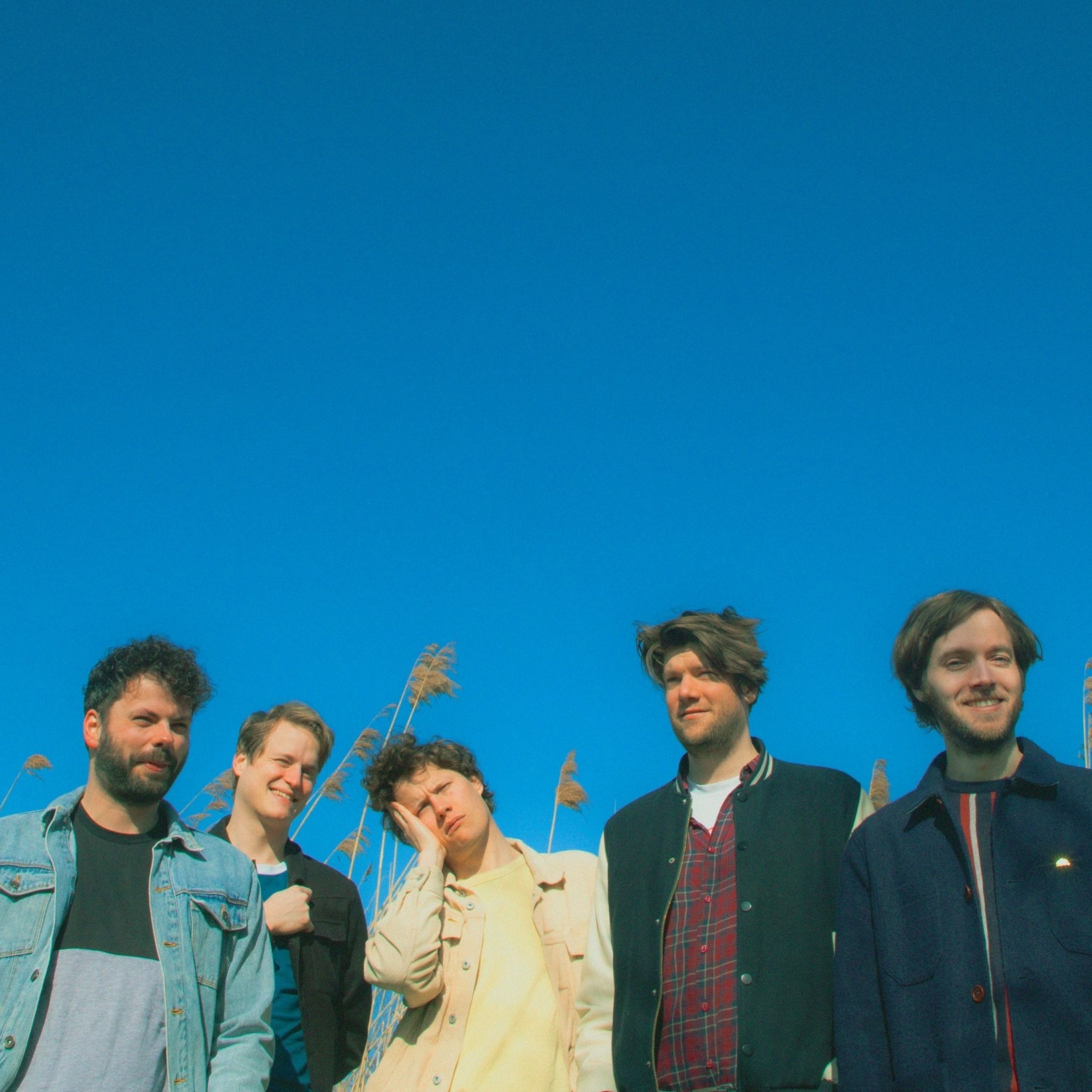 Afterpartees – Running Around