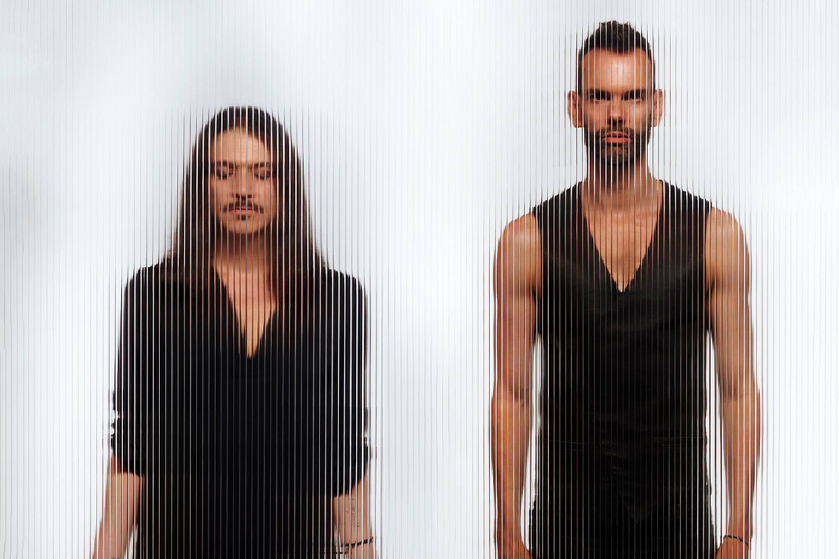 Placebo – Surrounded By Spies