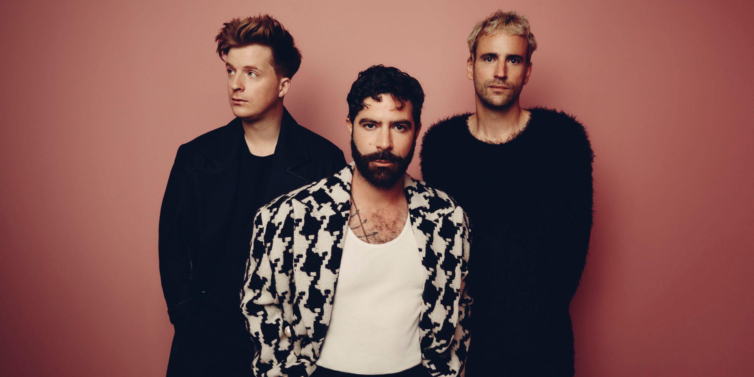 Popwarmer: Foals – Wake Me Up