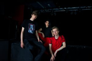 De mythe van Baba Yaga; 3 Point Landing brengt mythologische single uit