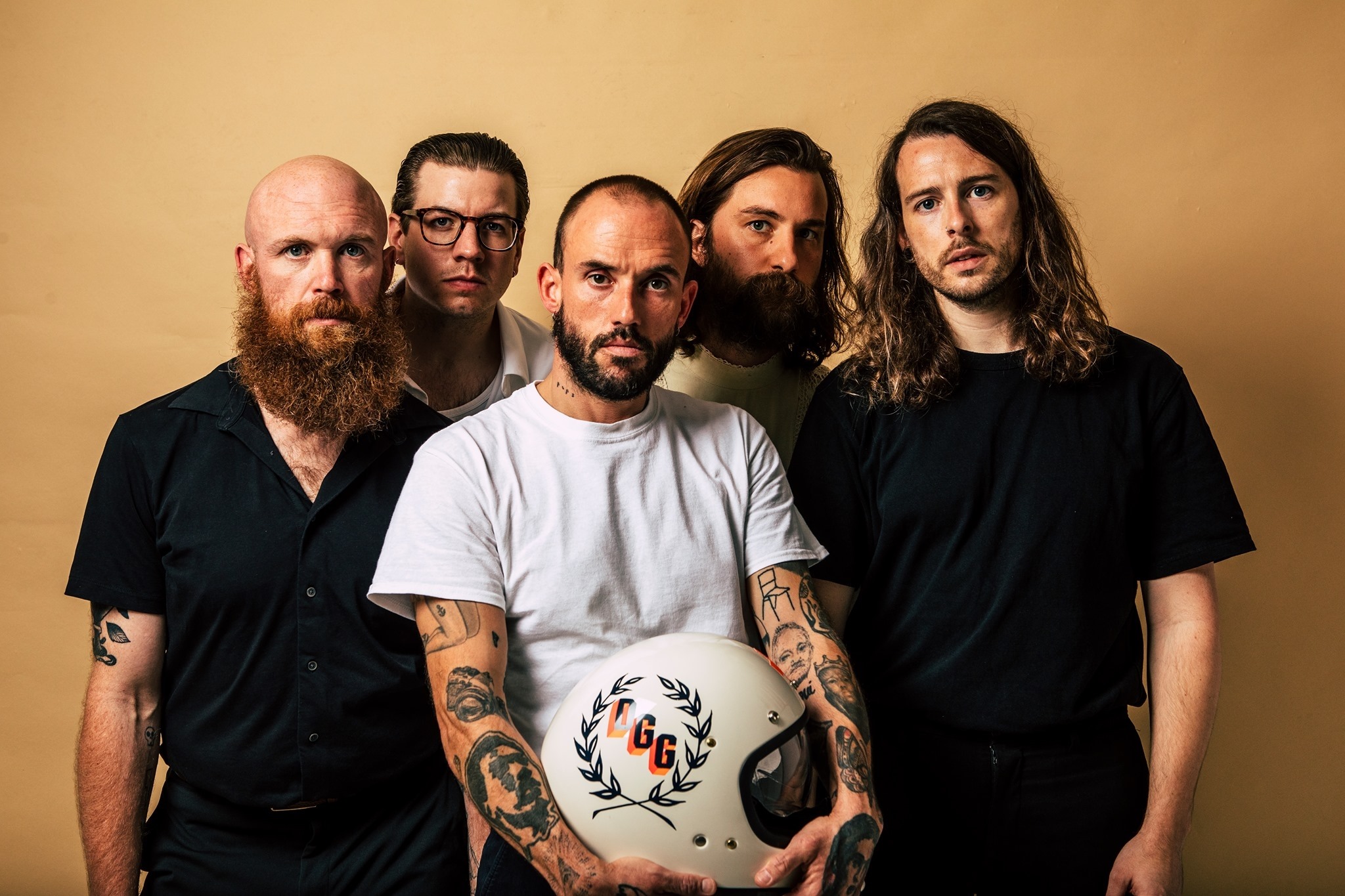 IDLES – Crawl!