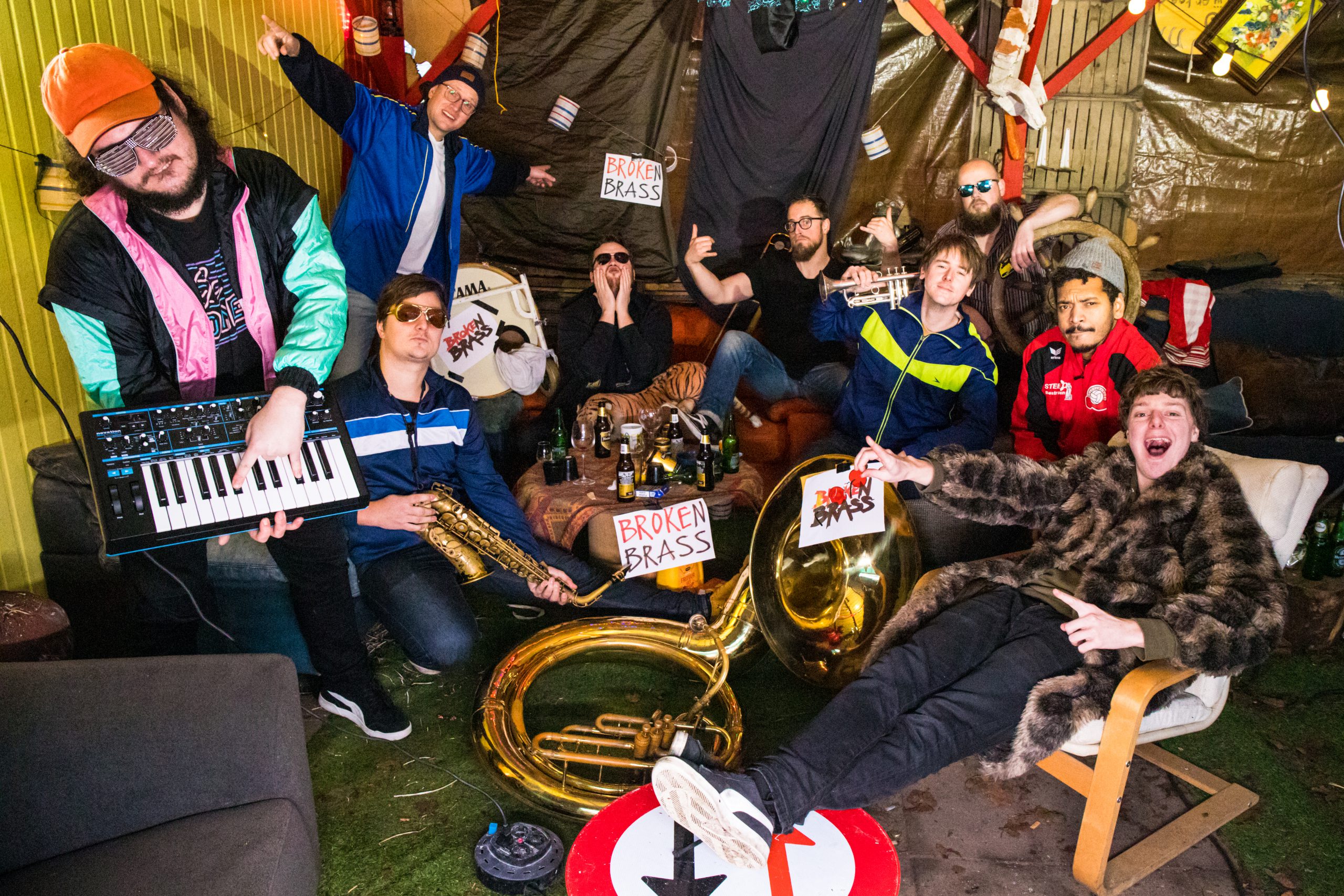 Clipprimeur: Broken Brass – Broke ft. Pablo van de Poel (DeWolff)
