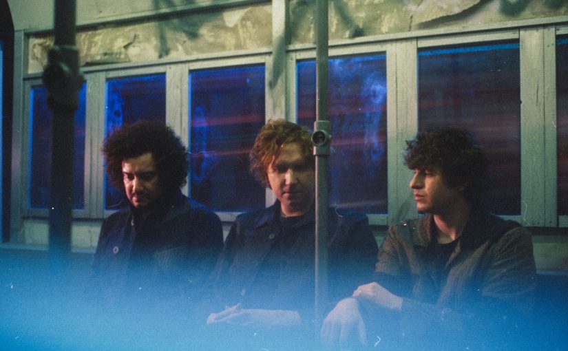 The Kooks – Connection