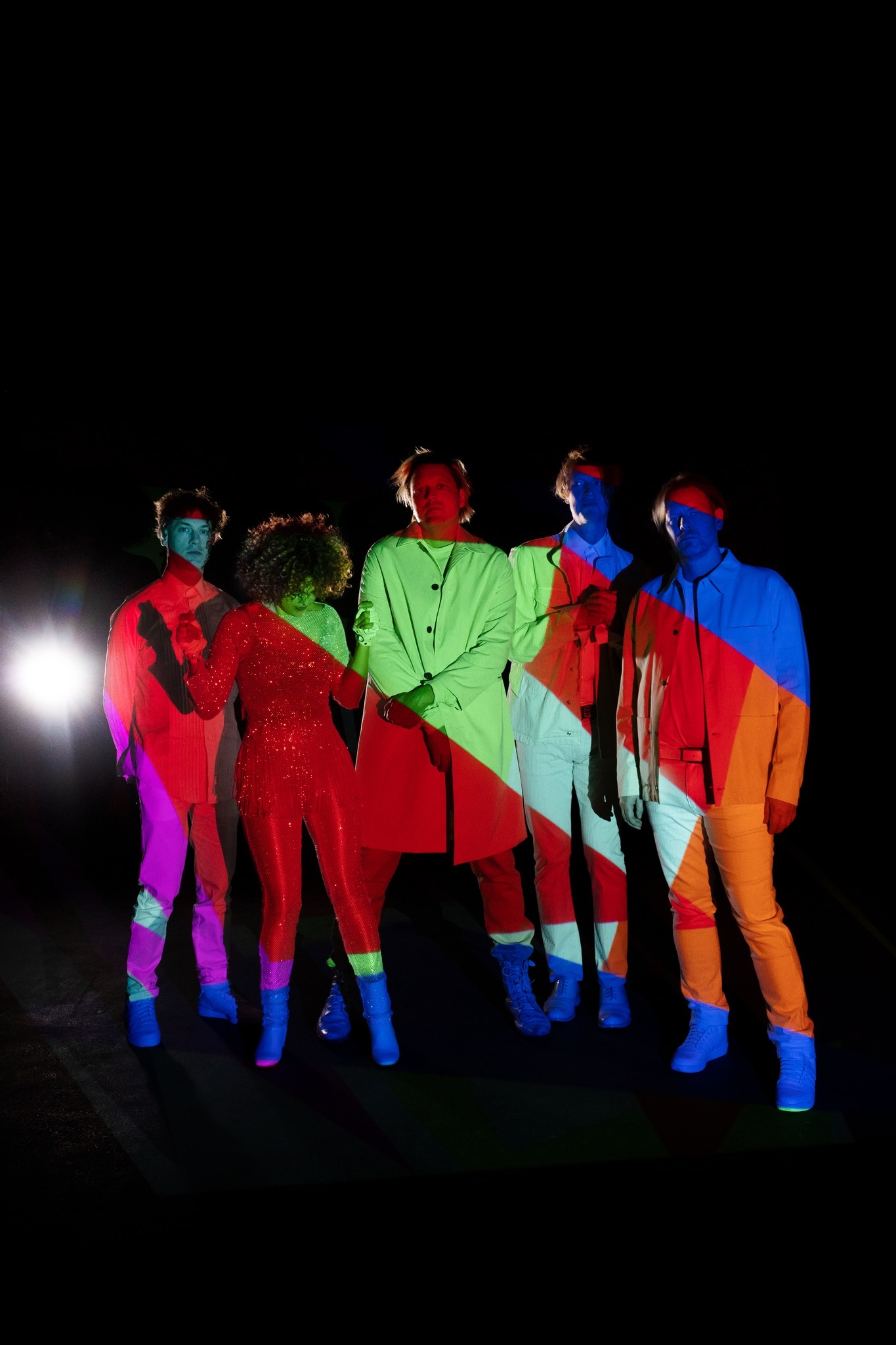 Nieuwe singles week 18 Indie, On The Rocks, Pop, Pluche en Grooves