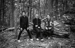 Interpol – Toni