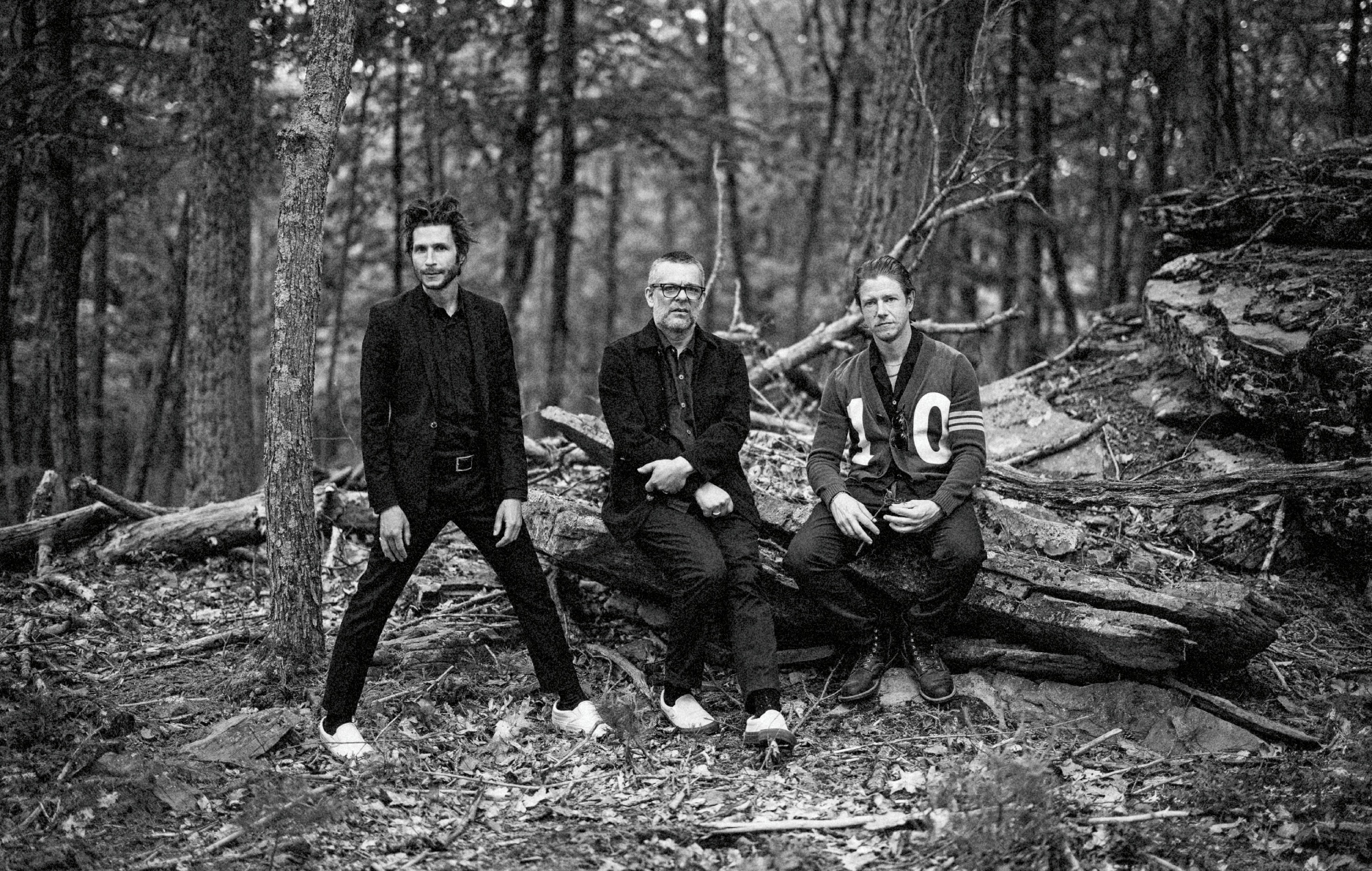 Interpol – Toni