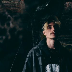 Popwarmer: The Haunted Youth – Broken