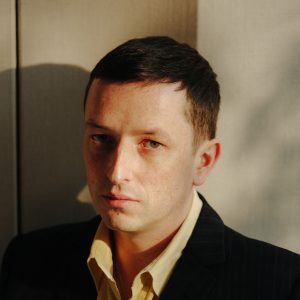 Totally Enormous Extinct Dinosaurs – Blood In The Snow
