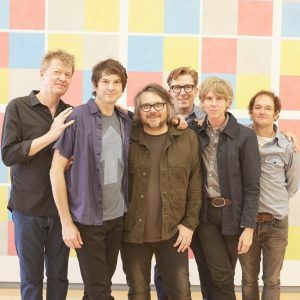 Wilco – Falling Apart (Right Now)