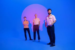 Foals – Crest of A Wave