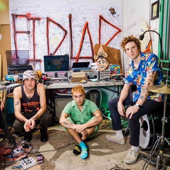 FIDLAR – Sand On The Beach